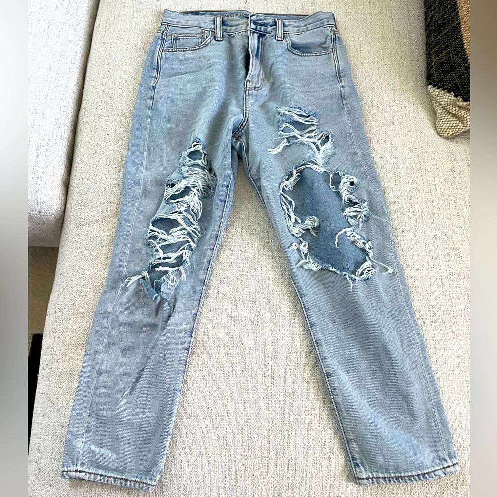 American Eagle Mom jean